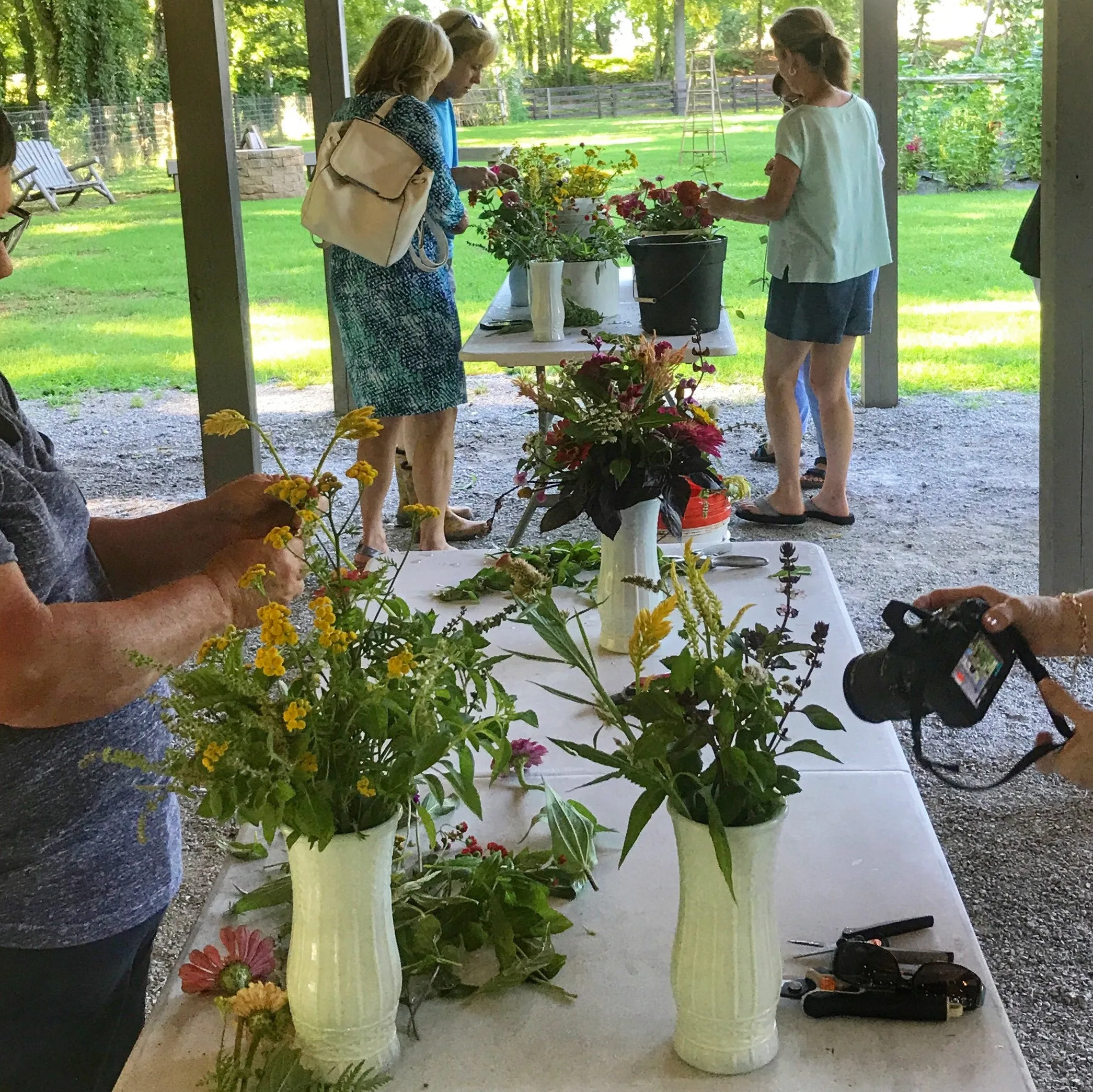 Bloom Stroll and Bouquet Workshop