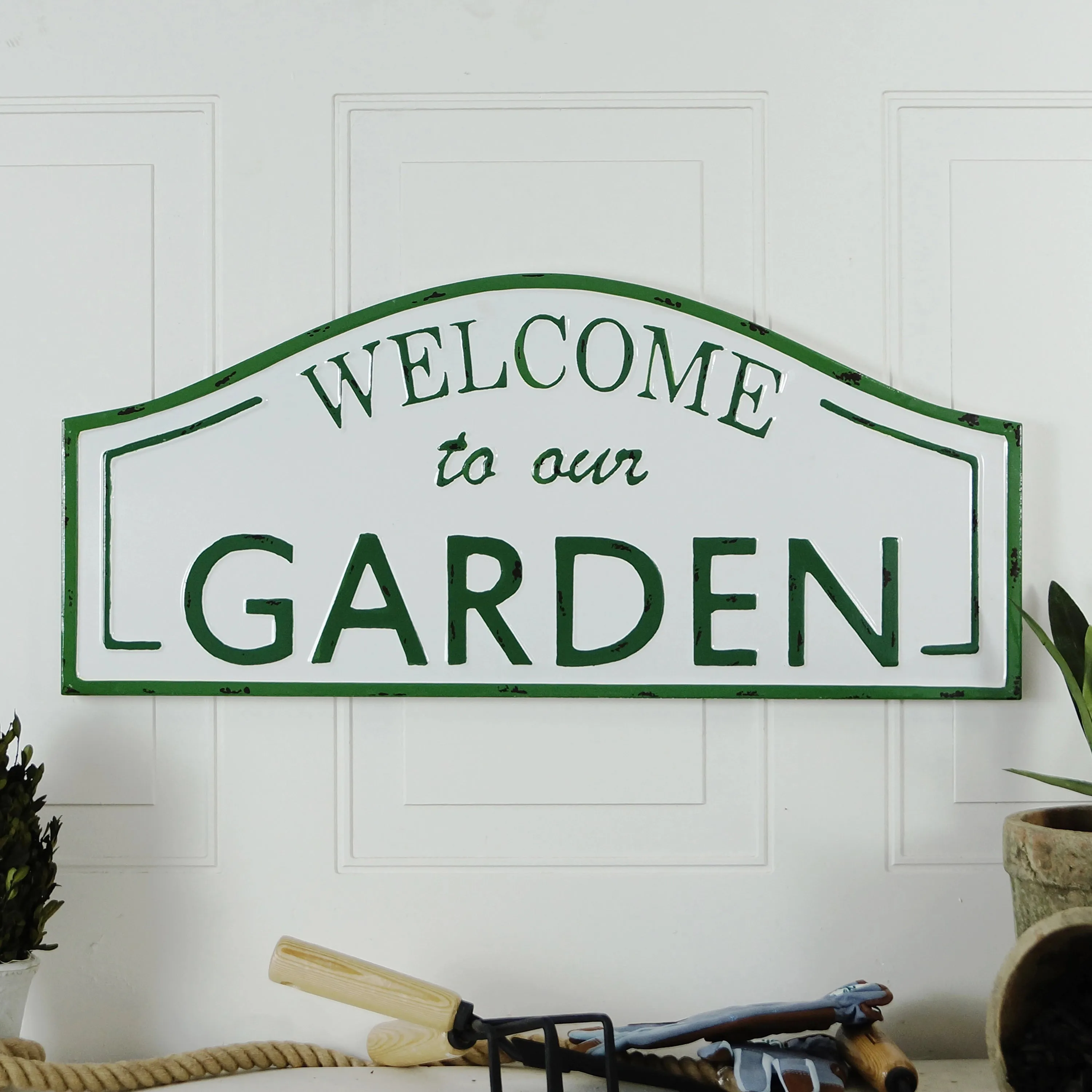 "Welcome To Our Garden" Metal Sign with Gloss Finish